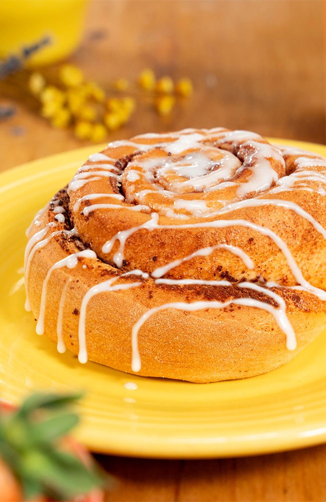 home-services-food-cinnabon